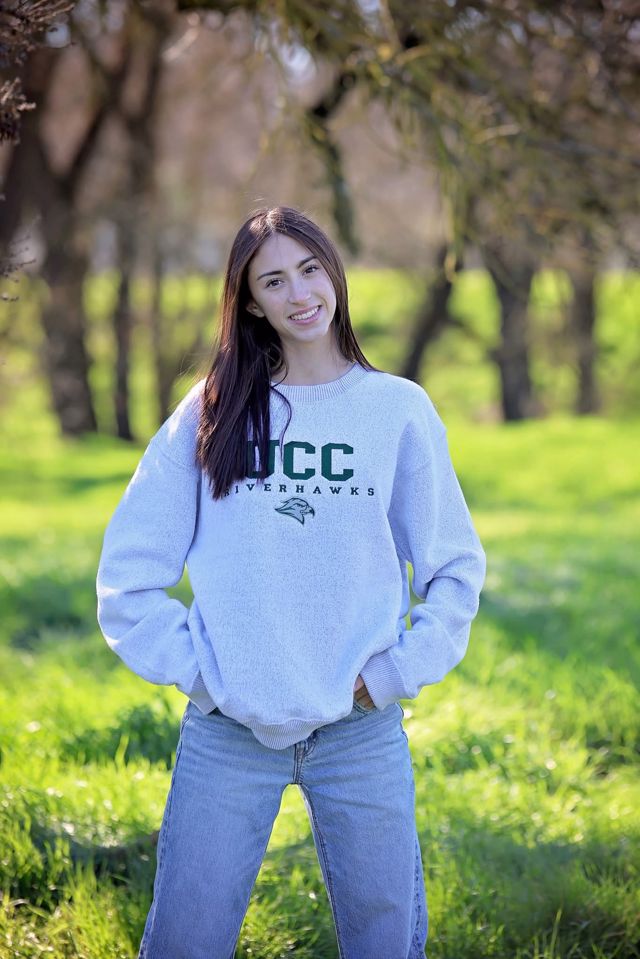 Athlete profile featured image number 2 of 4