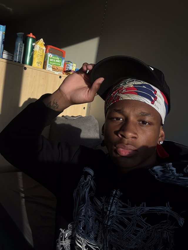 Athlete profile featured image number 1 of 8