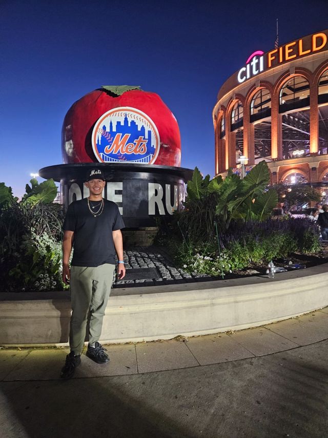 Athlete profile featured image number 6 of 9