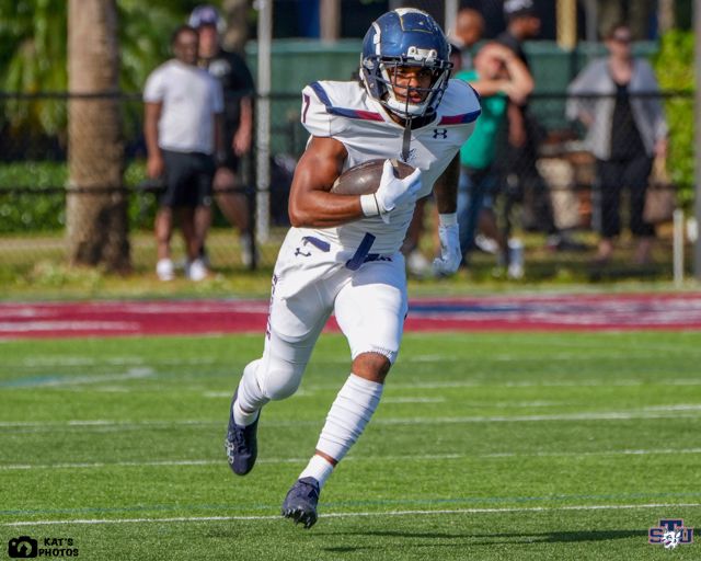 Athlete profile featured image number 2 of 4