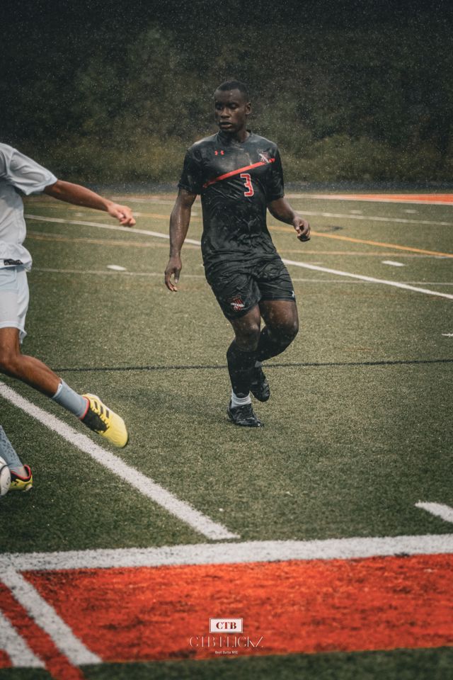 Athlete profile featured image number 1 of 7