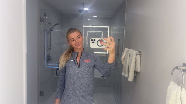 Athlete profile featured image number 2 of 4