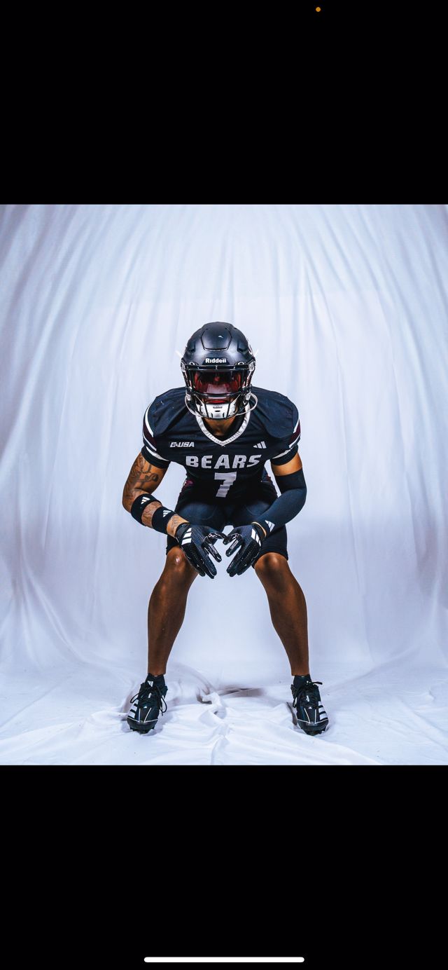 Athlete profile featured image number 4 of 4