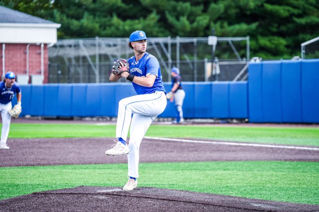 Athlete profile featured image number 1 of 4