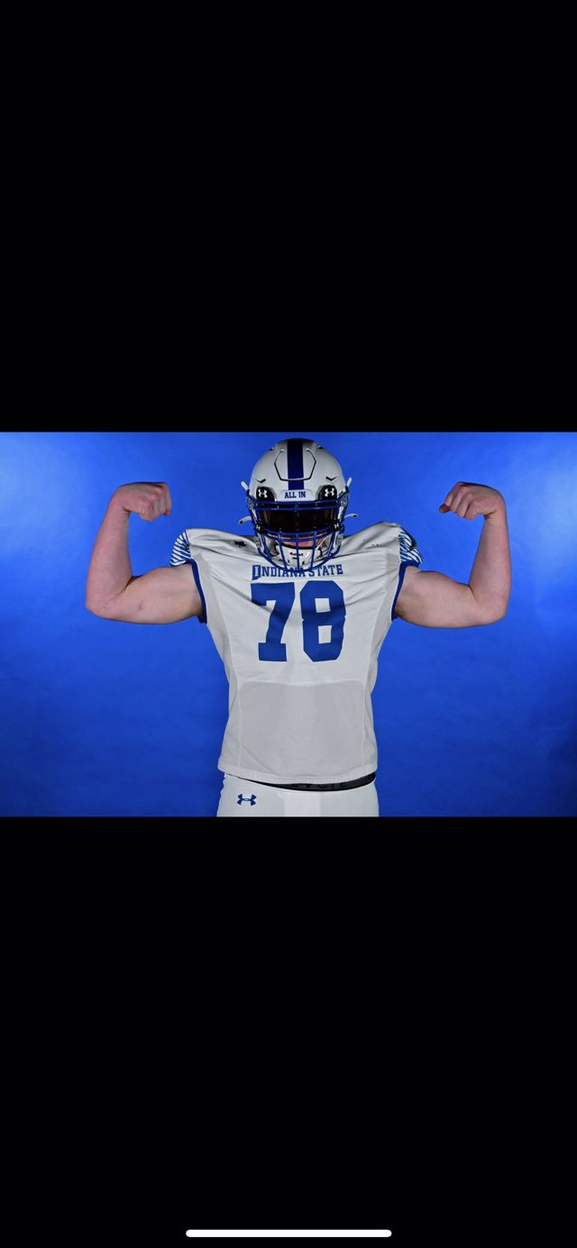 Athlete profile featured image number 1 of 5