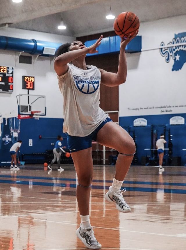 Athlete profile featured image number 7 of 10