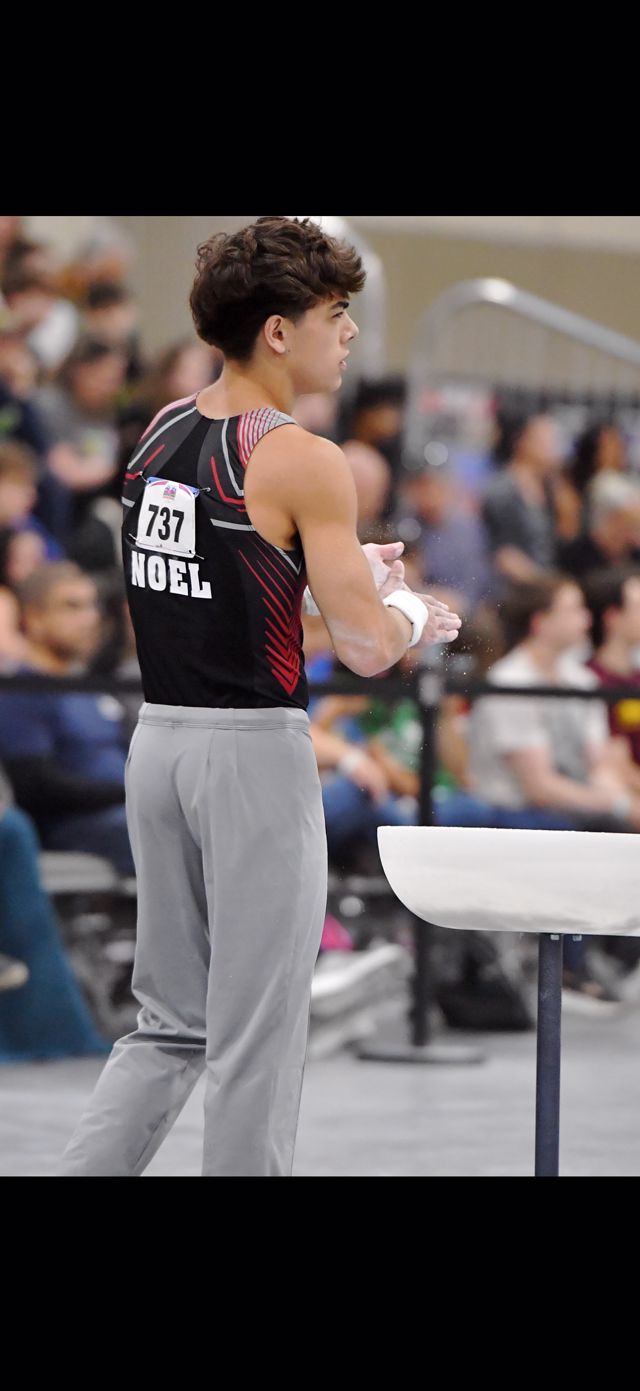 Athlete profile featured image number 3 of 4