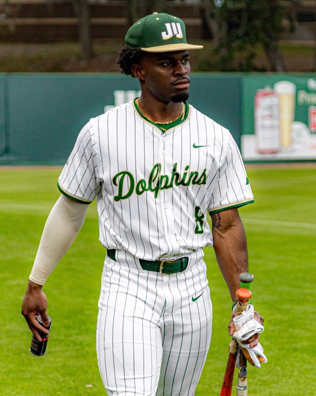 Athlete profile featured image number 2 of 9