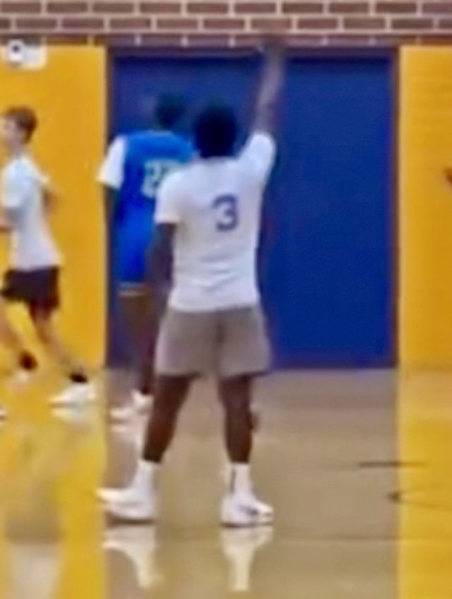 Athlete profile featured image number 1 of 10