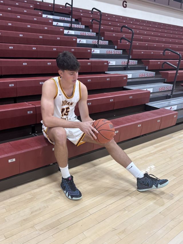 Athlete profile featured image number 1 of 4