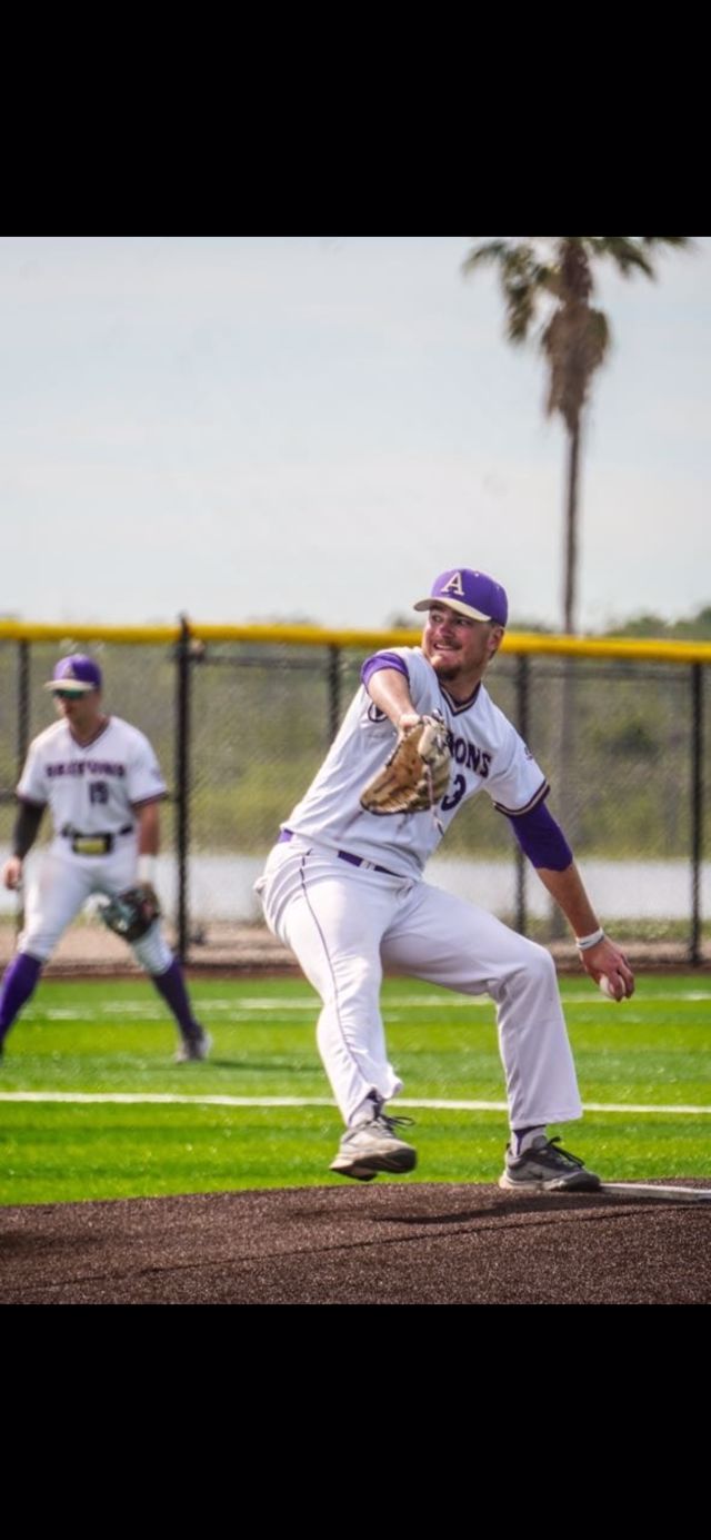 Athlete profile featured image number 2 of 5