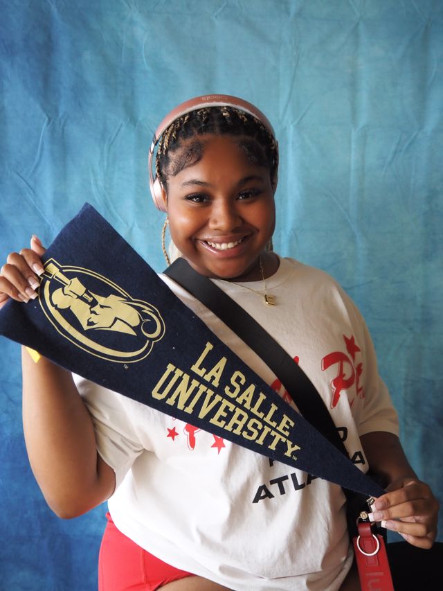 Athlete profile featured image number 1 of 4