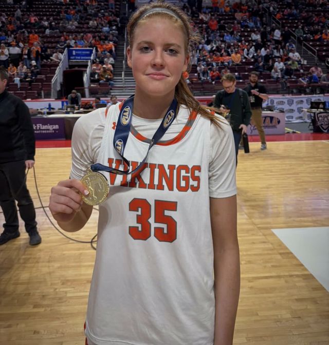 Athlete profile featured image number 3 of 7