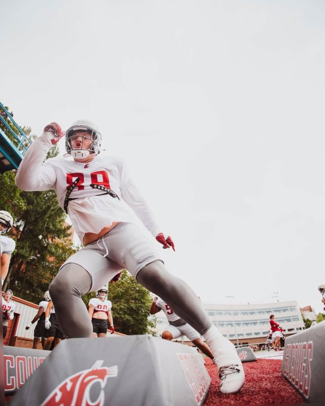 Athlete profile featured image number 2 of 5