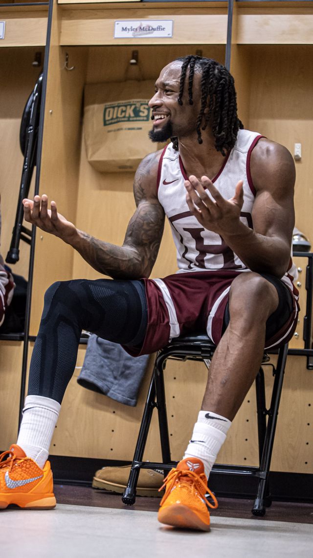 Athlete profile featured image number 1 of 5