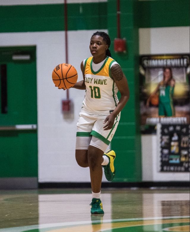 Athlete profile featured image number 1 of 6