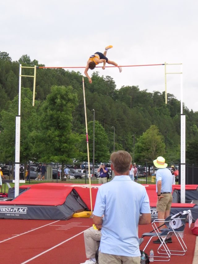 Athlete profile featured image number 2 of 4