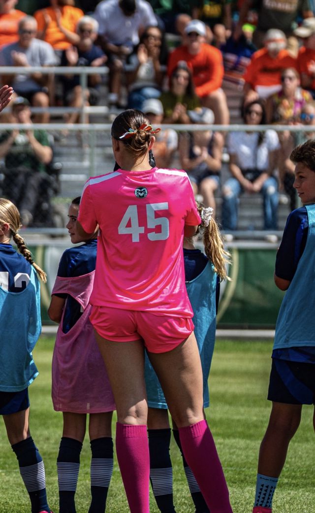 Athlete profile featured image number 3 of 5